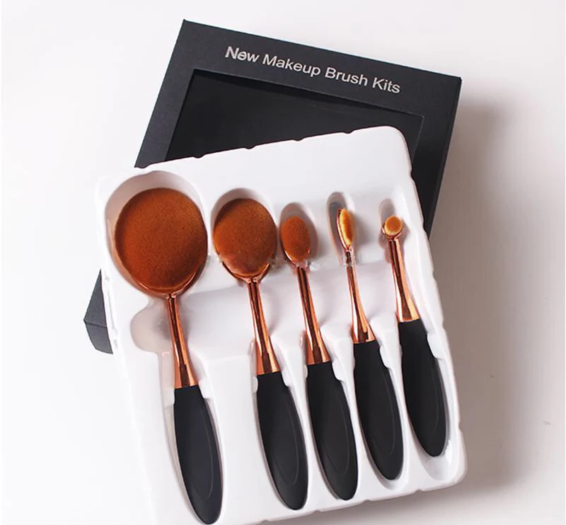 Oval Brush - New Make-up Brush Kits Colore Random