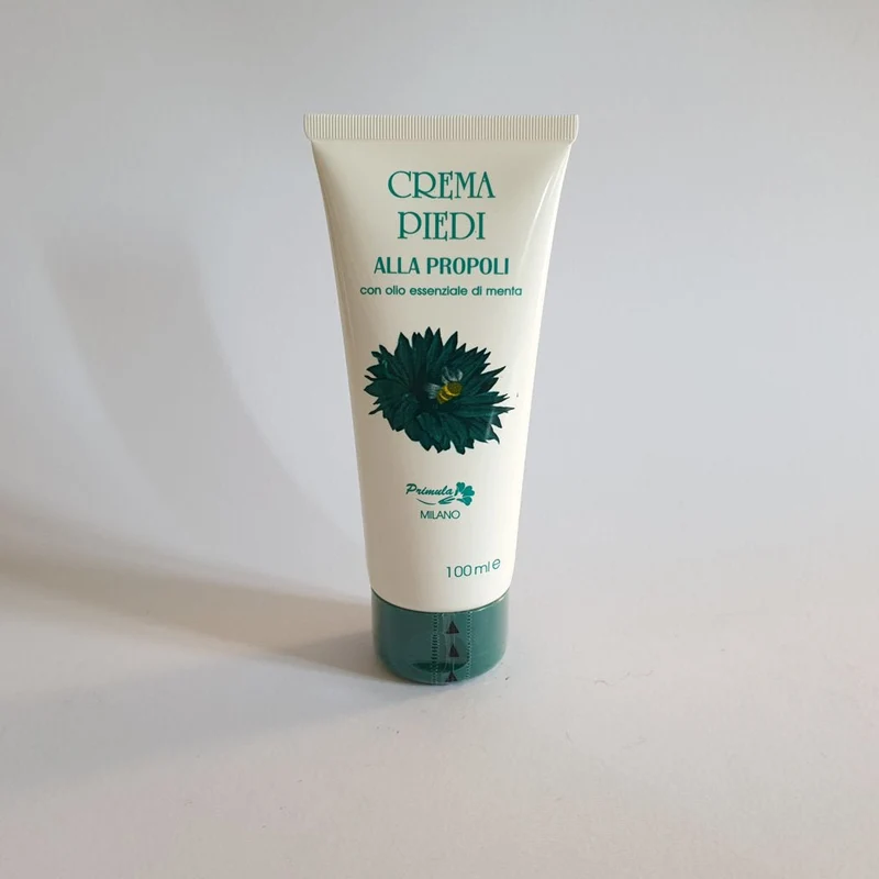 Crema Primula Milano Crema piedi alla propoli con olio essenziale di menta 100ml.